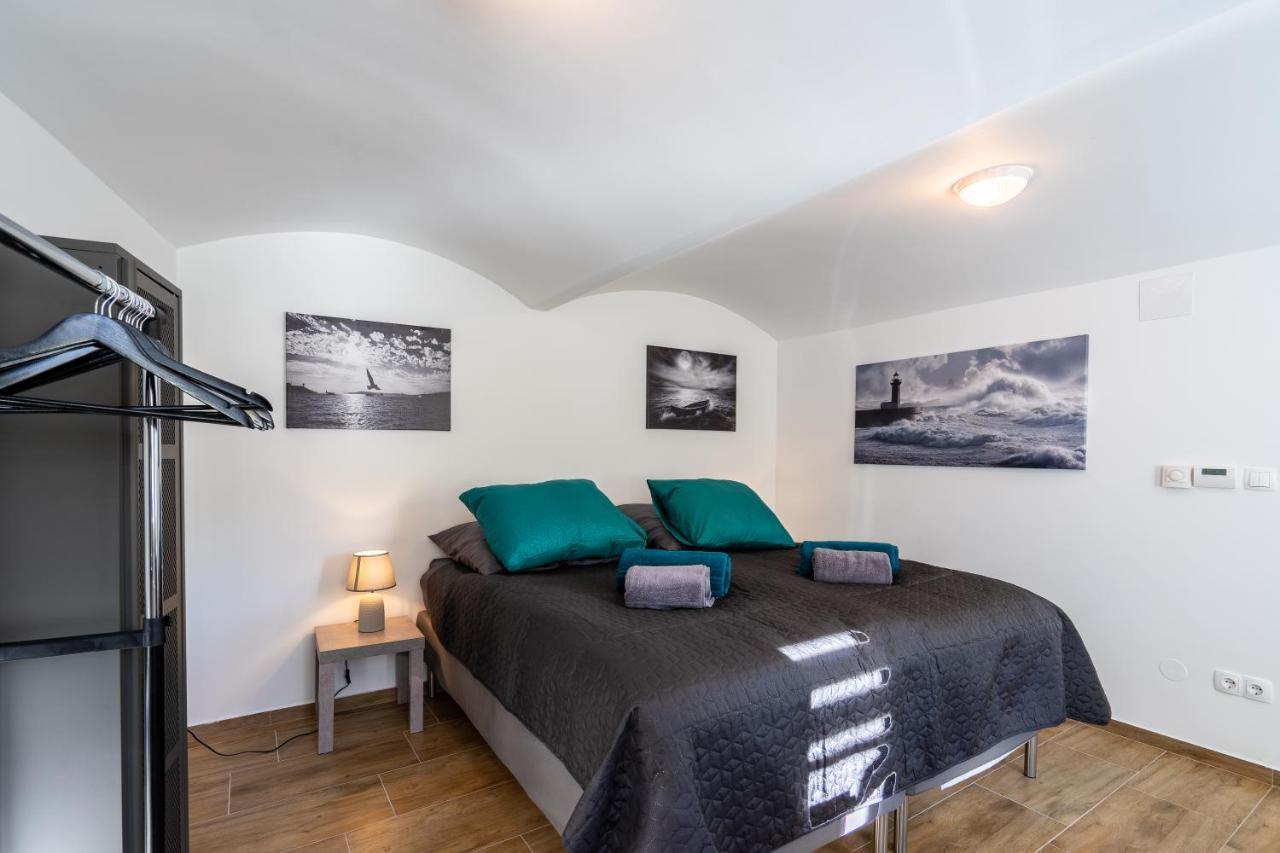 revLIVING Primus und Secundus Eggenburg - Garten - Netflix - Disney Plus - Nespresso Exterior foto