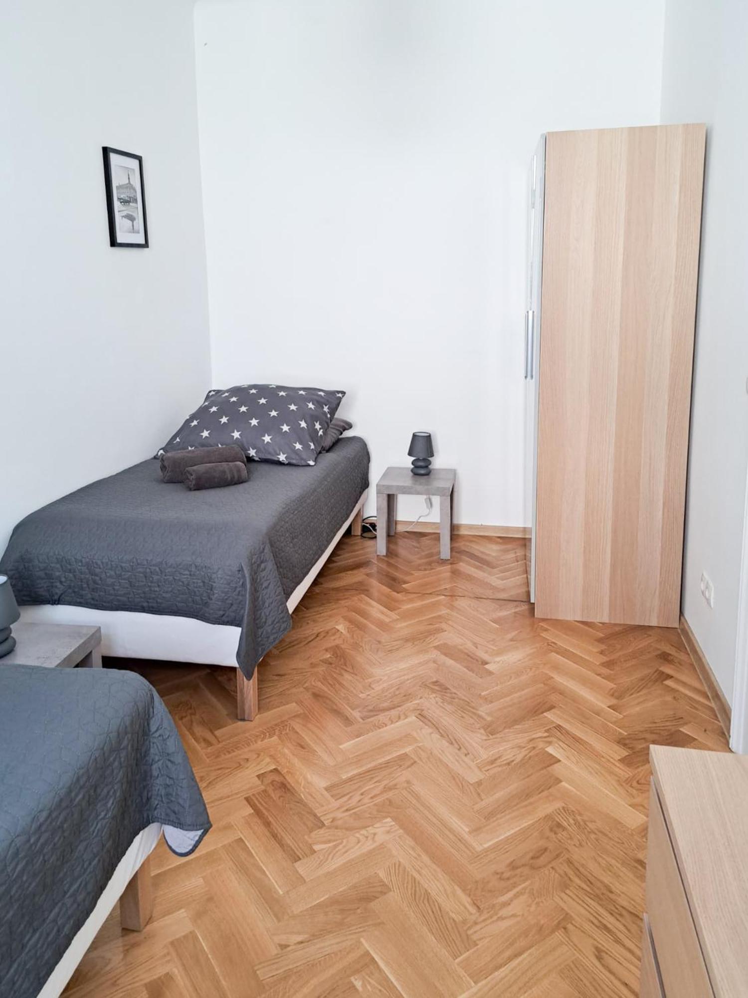 revLIVING Primus und Secundus Eggenburg - Garten - Netflix - Disney Plus - Nespresso Exterior foto